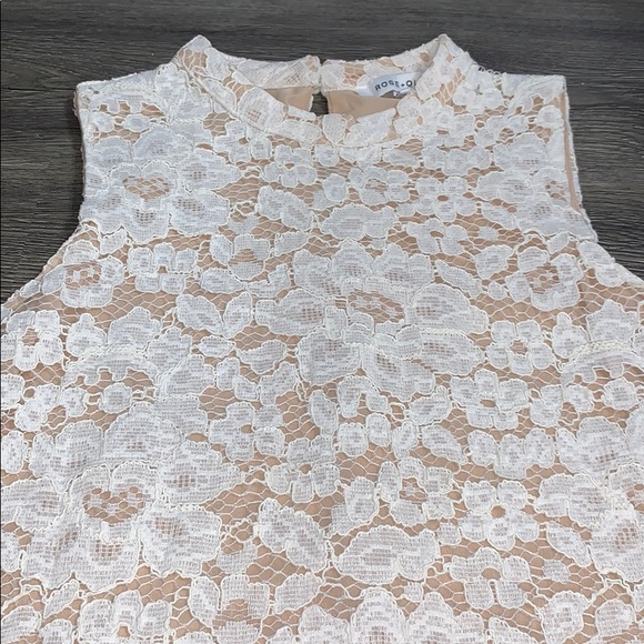 Rose + Olive Lace Top - Picture 2 of 5